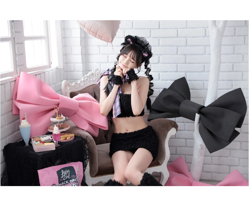 みもれもんちゃん　コスプレイヤー　着用　LOOK BOOK