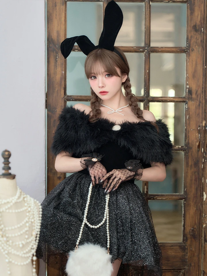 vanityME.（バニティーミー） コスプレ通販専門店  【2点セット】Mademoiselle Noble Bunny マドモアゼルノーブルバニー ファーフレアバニー ブラック×ホワイト vcsbn-26010-1-my-wh イメージ画像03
