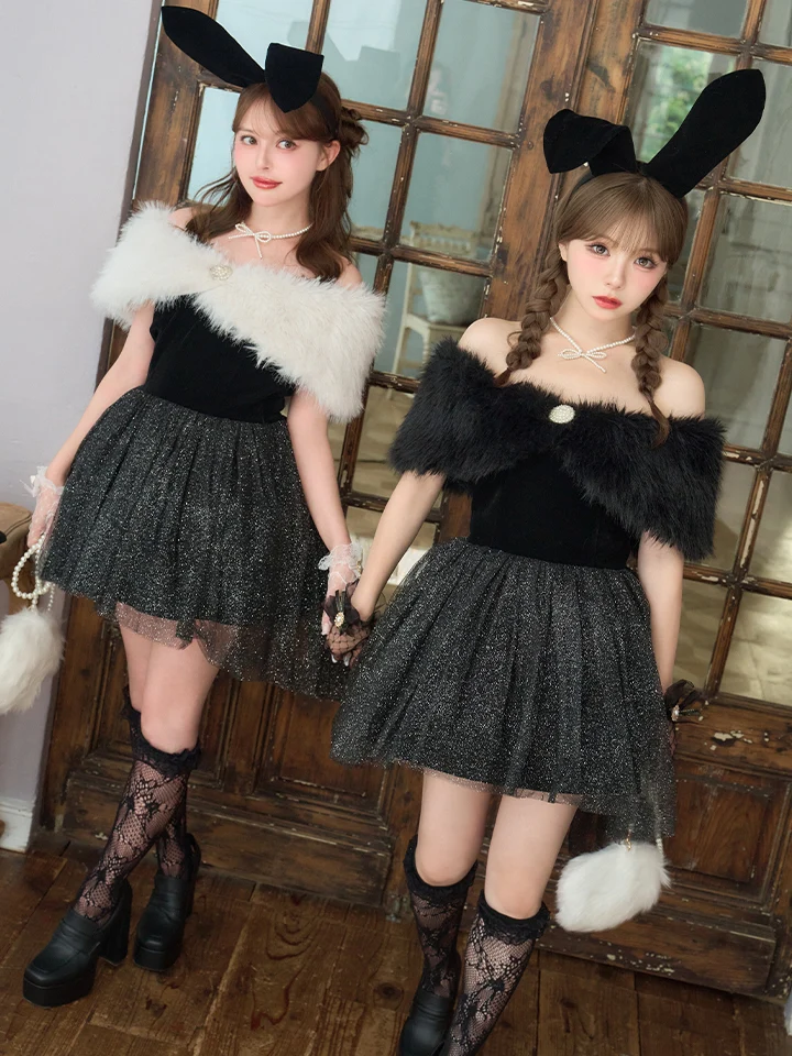 vanityME.（バニティーミー） コスプレ通販専門店  【2点セット】Mademoiselle Noble Bunny マドモアゼルノーブルバニー ファーフレアバニー ブラック×ホワイト vcsbn-26010-2-na-wh イメージ画像01