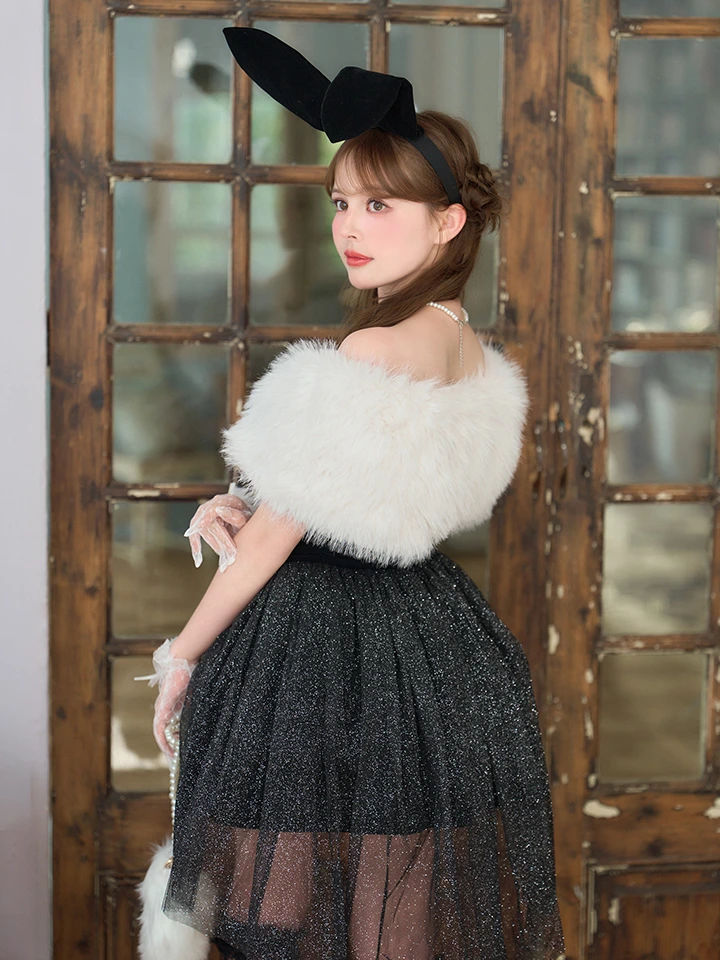 vanityME.（バニティーミー） コスプレ通販専門店  【2点セット】Mademoiselle Noble Bunny マドモアゼルノーブルバニー ファーフレアバニー ブラック×ホワイト vcsbn-26010-2-na-wh イメージ画像02