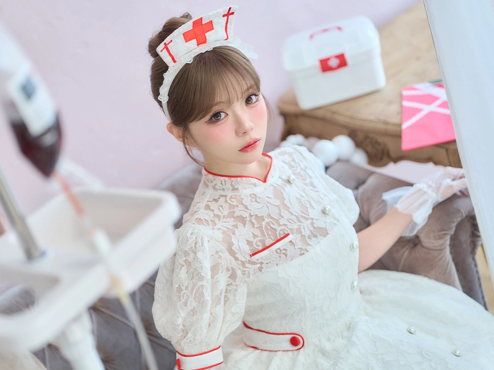 vanityME.（バニティーミー） コスプレ通販専門店  【2点セット】VME HOSPITAL ヴィエムイーホスピタル レースフレアナース ホワイト ブラック vcsnr-260138-my-ac イメージ画像03