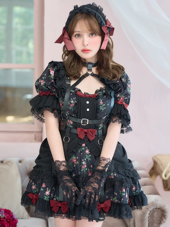 vanityME.（バニティーミー） コスプレ通販専門店  【8月中旬頃入荷予定】【3点セット】Secret Garden シークレットガーデン クラシカルフリルメイド ホワイト ブラック vcsot-260158-na-ac イメージ画像01
