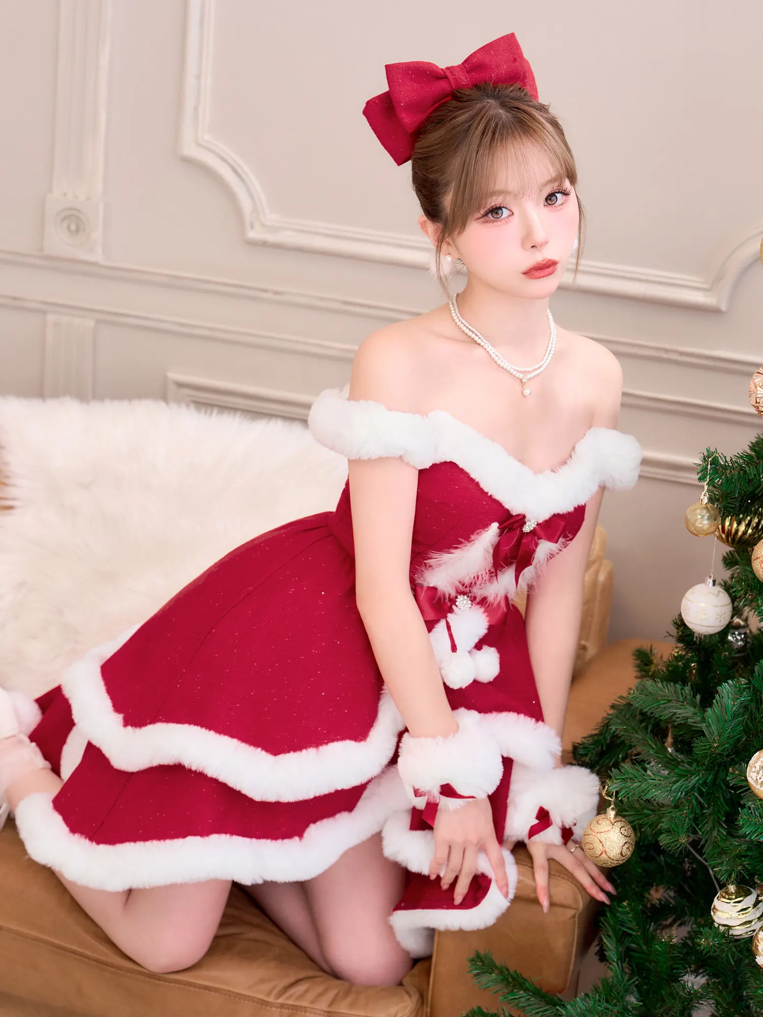 Fishtail Tiered Fur フィッシュテール ティヤード ファー サンタドレスコスプレ vcsst-260221 着用イメージ01