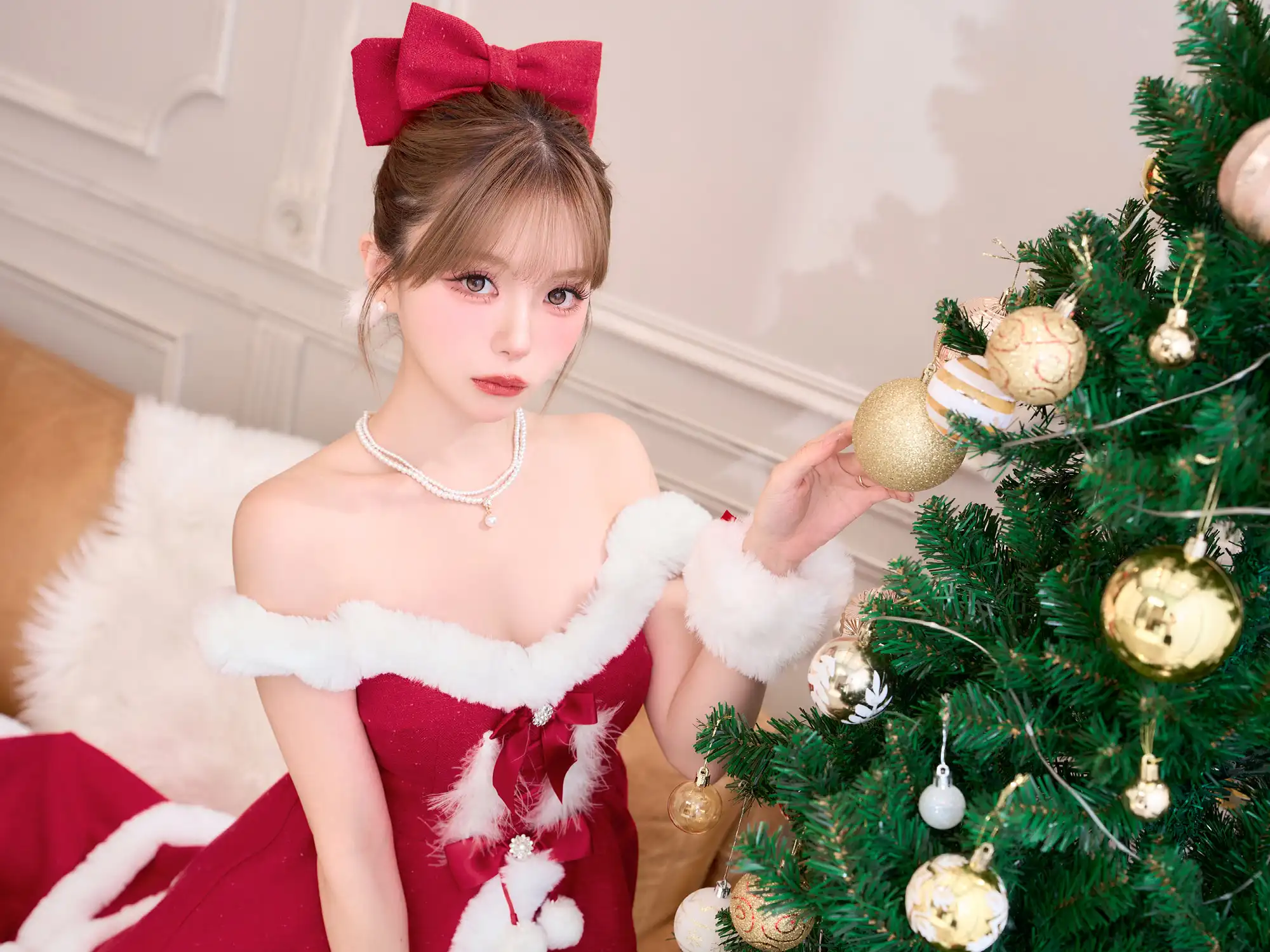 Fishtail Tiered Fur フィッシュテール ティヤード ファー サンタドレスコスプレ vcsst-260221 着用イメージ03
