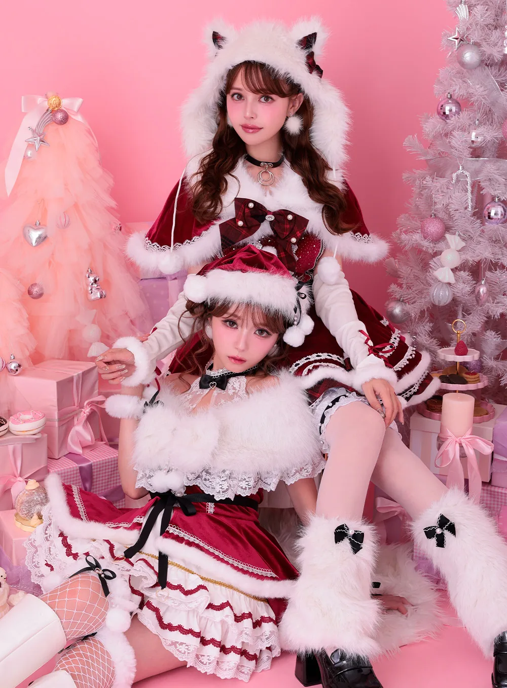 Pom Pom Fur Santa