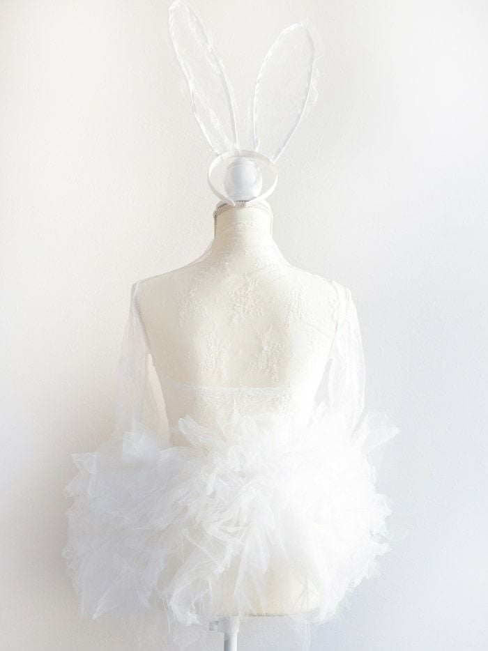 Charles de tyutyu Bunny. 白 シャルルドバニーコスプレ コスチューム