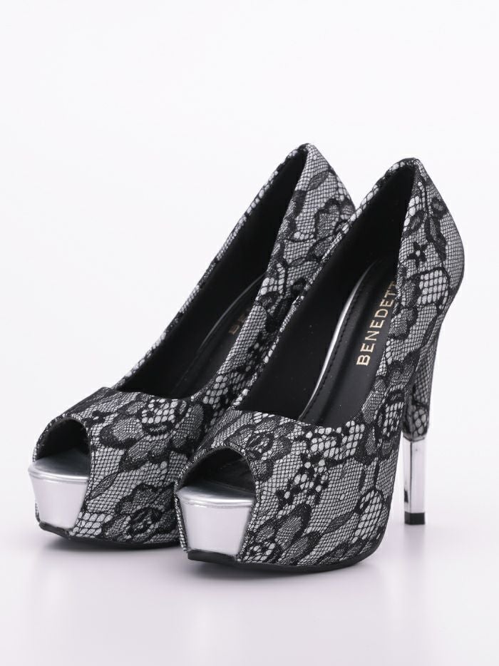 CHANEL ブラック レース オープントゥパンプス　39c BENEDETTA ブラックレース オープントゥ パンプス シルバ-・ゴールド