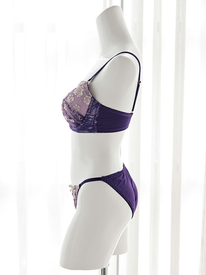 フラワーラメ刺繍 ブラセット（ブラジャー＆フルバックショーツ&Tバックショーツ ）