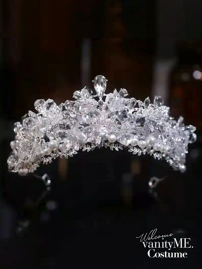 ティアラ クリスタル