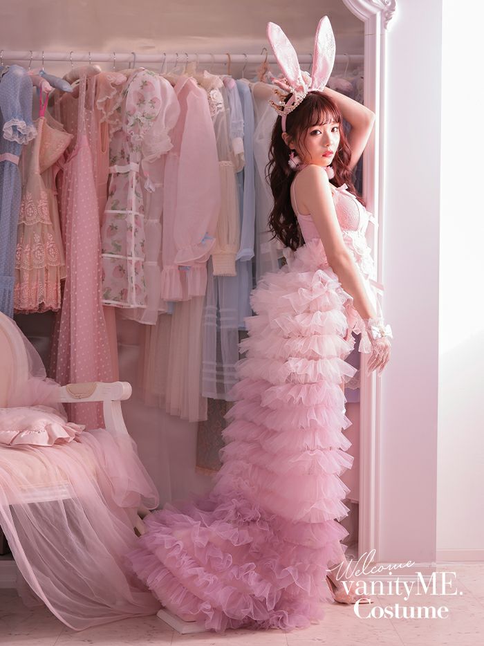【極美品】【コスプレ】10th Bunny 10周年 バニー ピンク 3～4点セット】10th Bunny 10周年 バニー ピンク [みゆちゃん着用