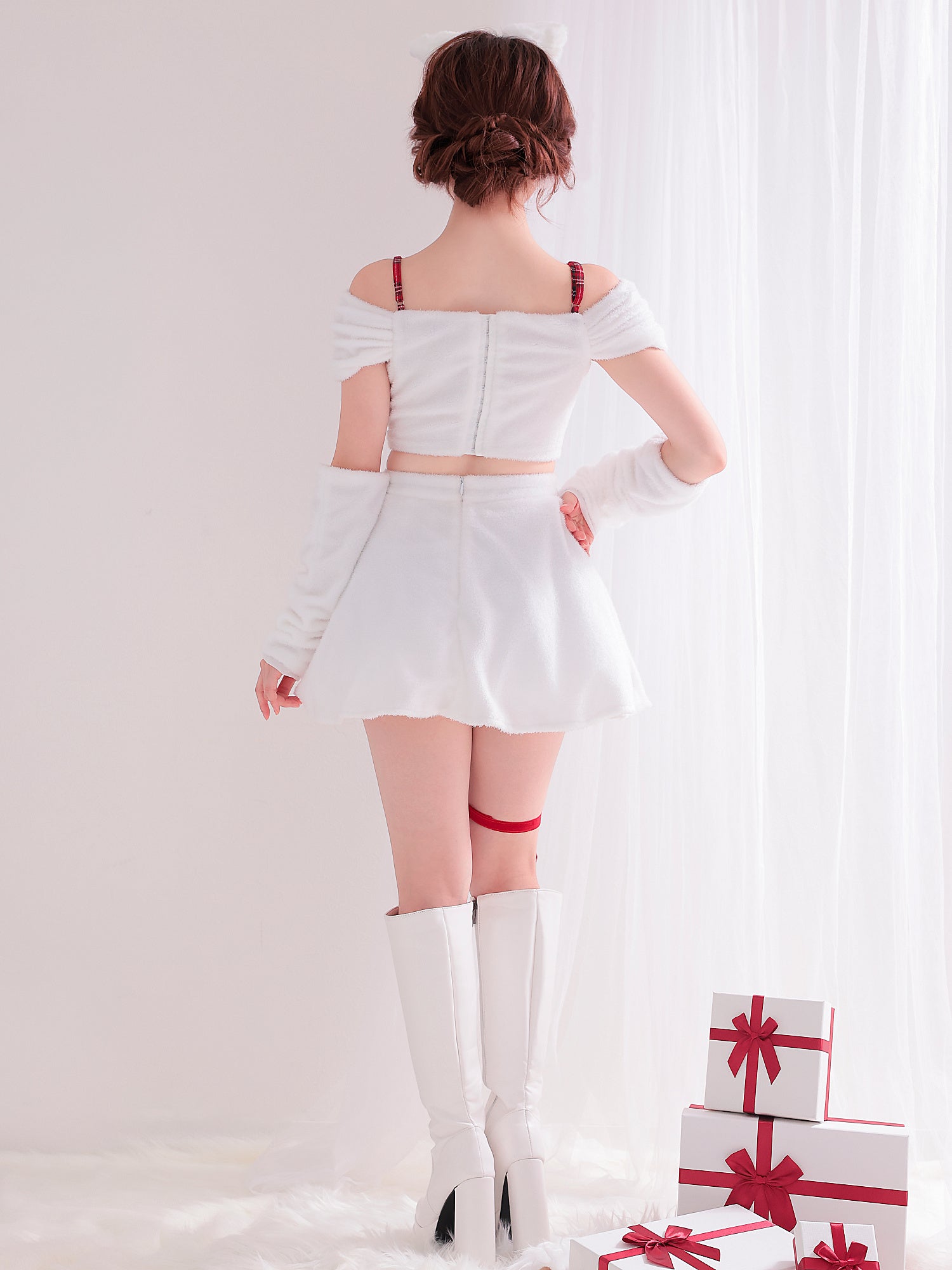 【期間限定SALE】【4点セット】オフショル白猫 vcsot-230537-1a