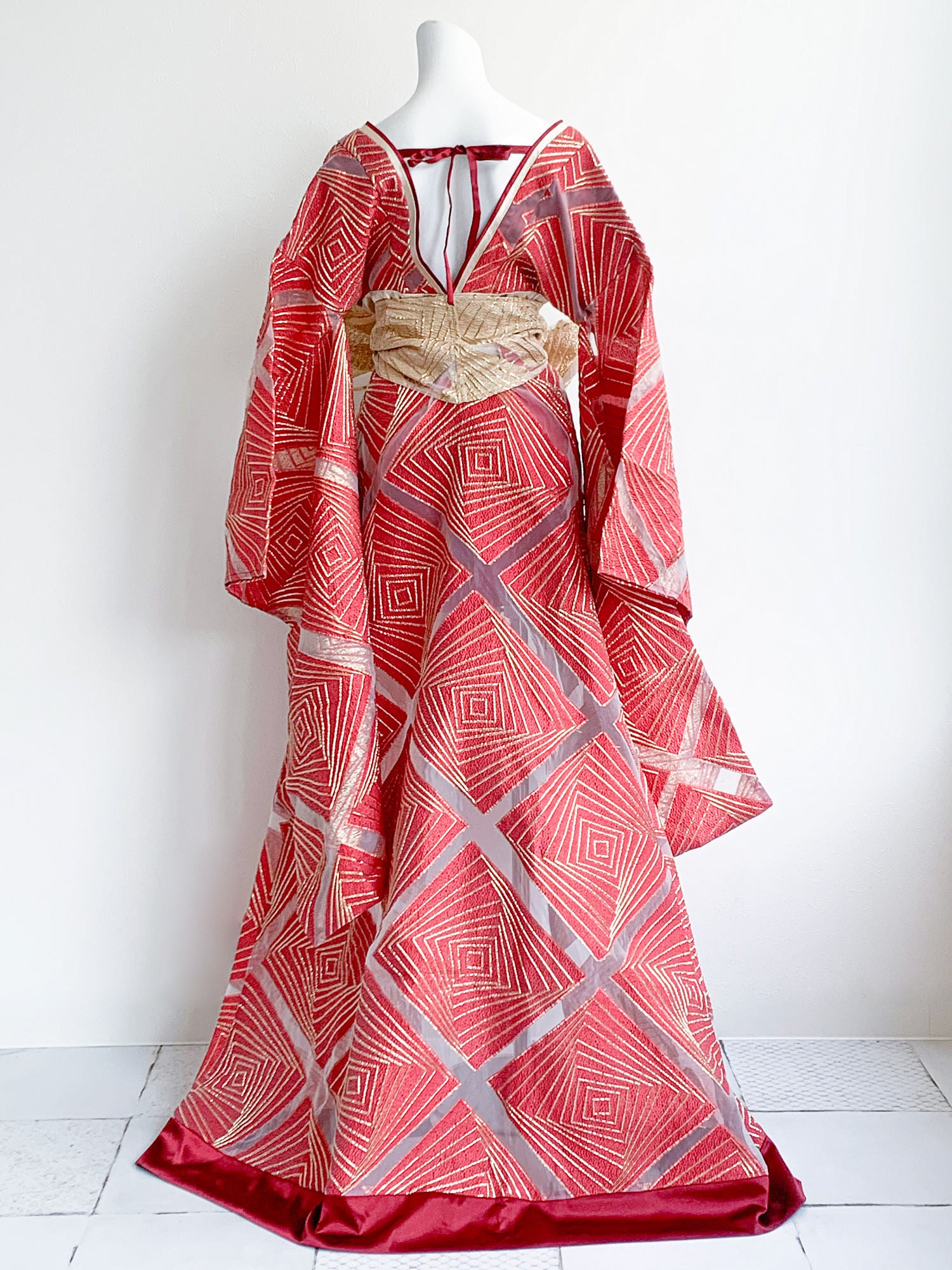 2点セット】花魁コスチューム ワイン 和柄 本格和装 着物 花魁ドレス