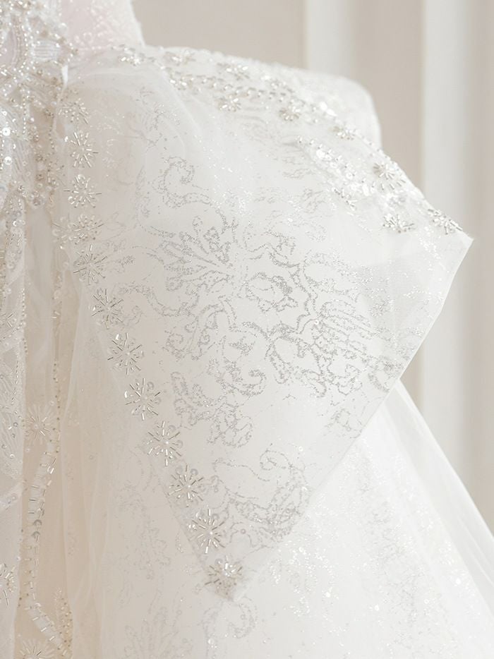 vanityME.couture. バニティーミークチュール オフショル