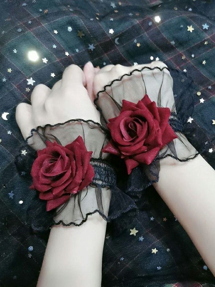 #ゴシックローズお袖留め