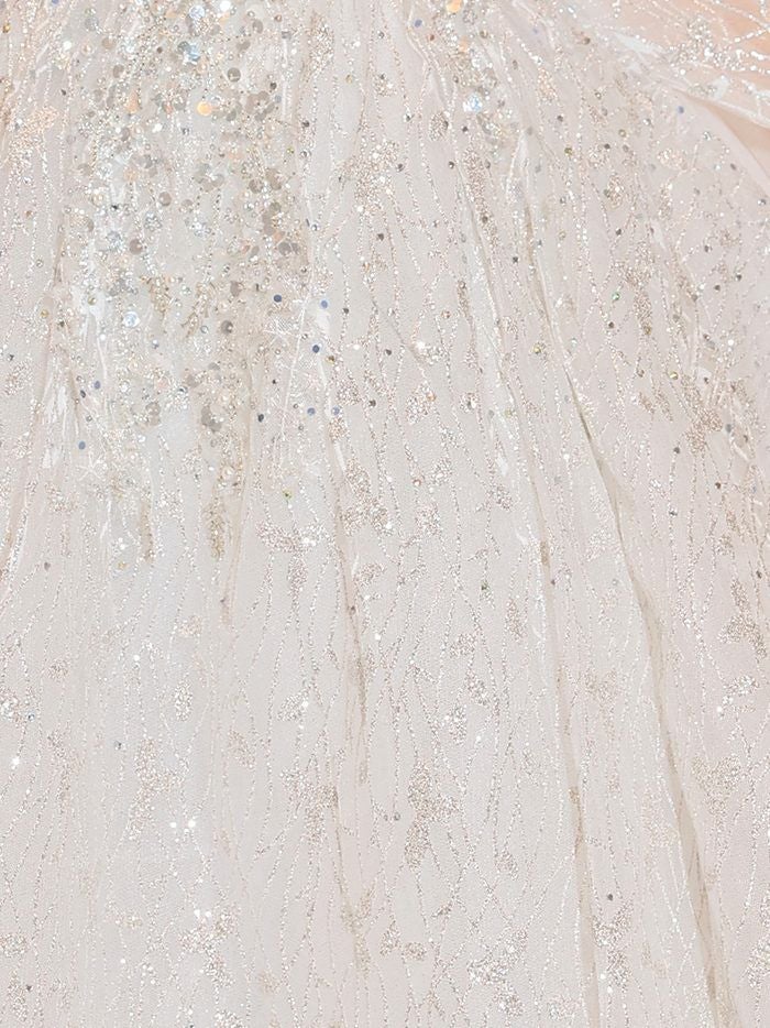 vanityME.couture. バニティミークチュール 一条響ちゃん 着用 Diamond dress ダイヤモンド クリスタルビジュー ロングスリーブ プリンセス 姫 ウエディングドレス ロングドレス ホワイト vctr-t-24104