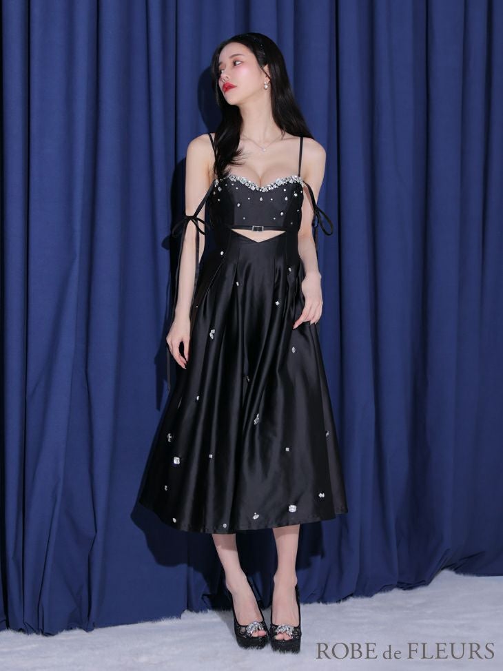 ROBE de FLEURS ローブドフルール ブラック サテンビジューフレア