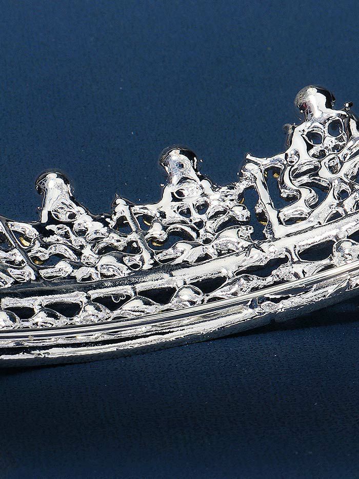 ホワイトクリスタルビッグビジュー プリンセス ティアラ シルバー vcsit-25016