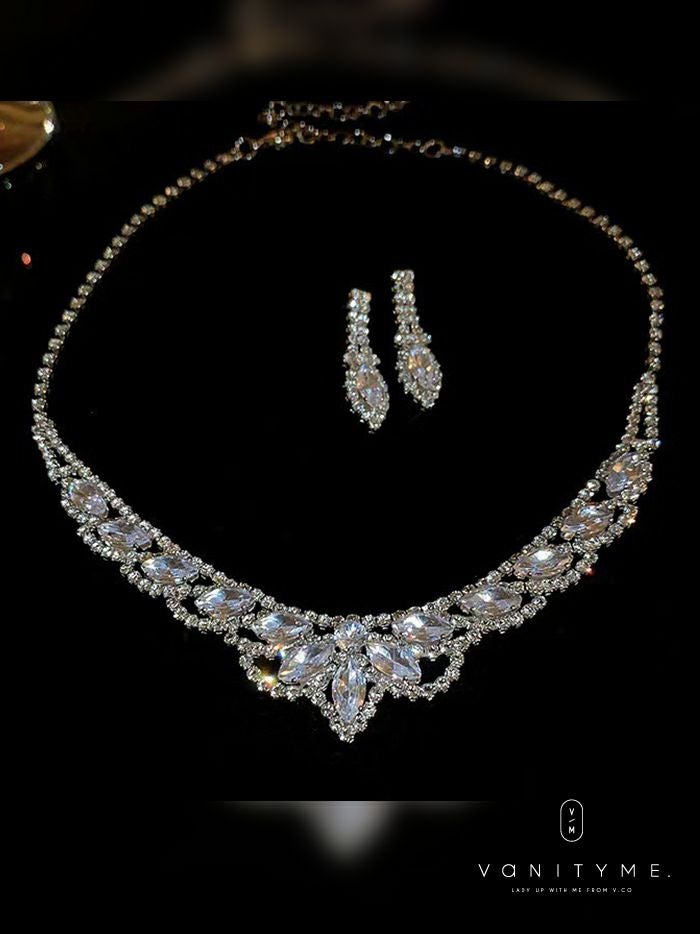 ダイヤカットクリスタルビジュー ネックレス＆ピアス シルバー ジュエリー vcsit-25028