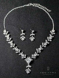フラワーモチーフビジュー ネックレス＆ピアス シルバー ジュエリー vcsit-25030