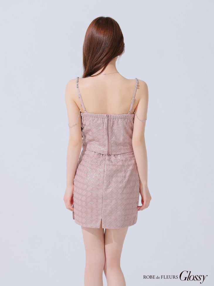 Glossy ローブドフルールグロッシー チェーン付きラメツイルセットアップタイトミニキャバドレス gl3916