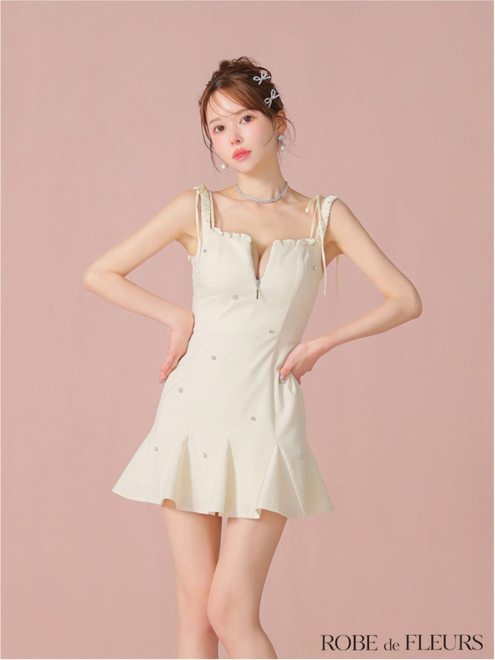 ROBE de FLEURS ローブドフルール ビジューセミフレアミニキャバドレス