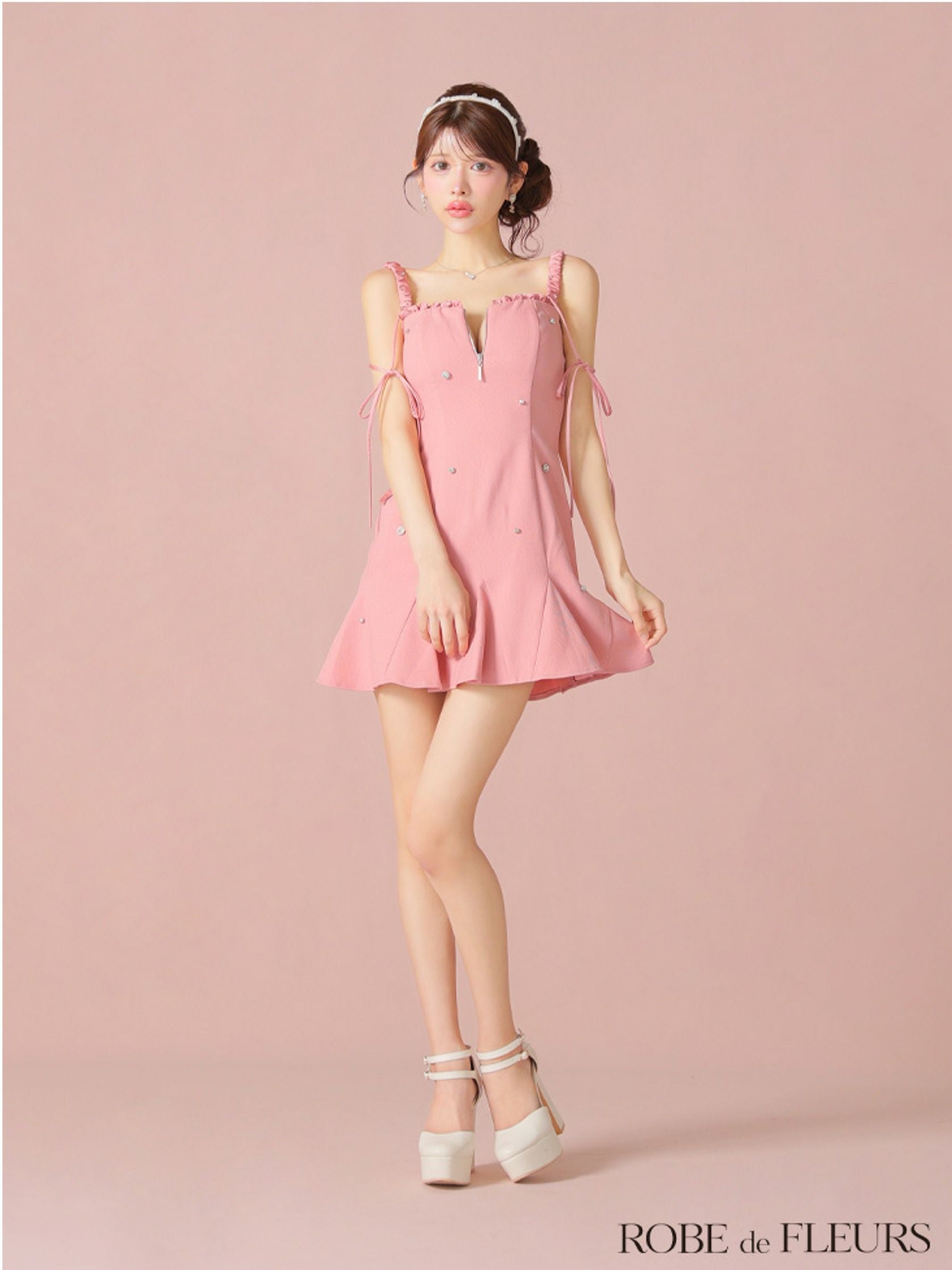 ROBE de FLEURS ローブドフルール ビジューセミフレアミニキャバドレス