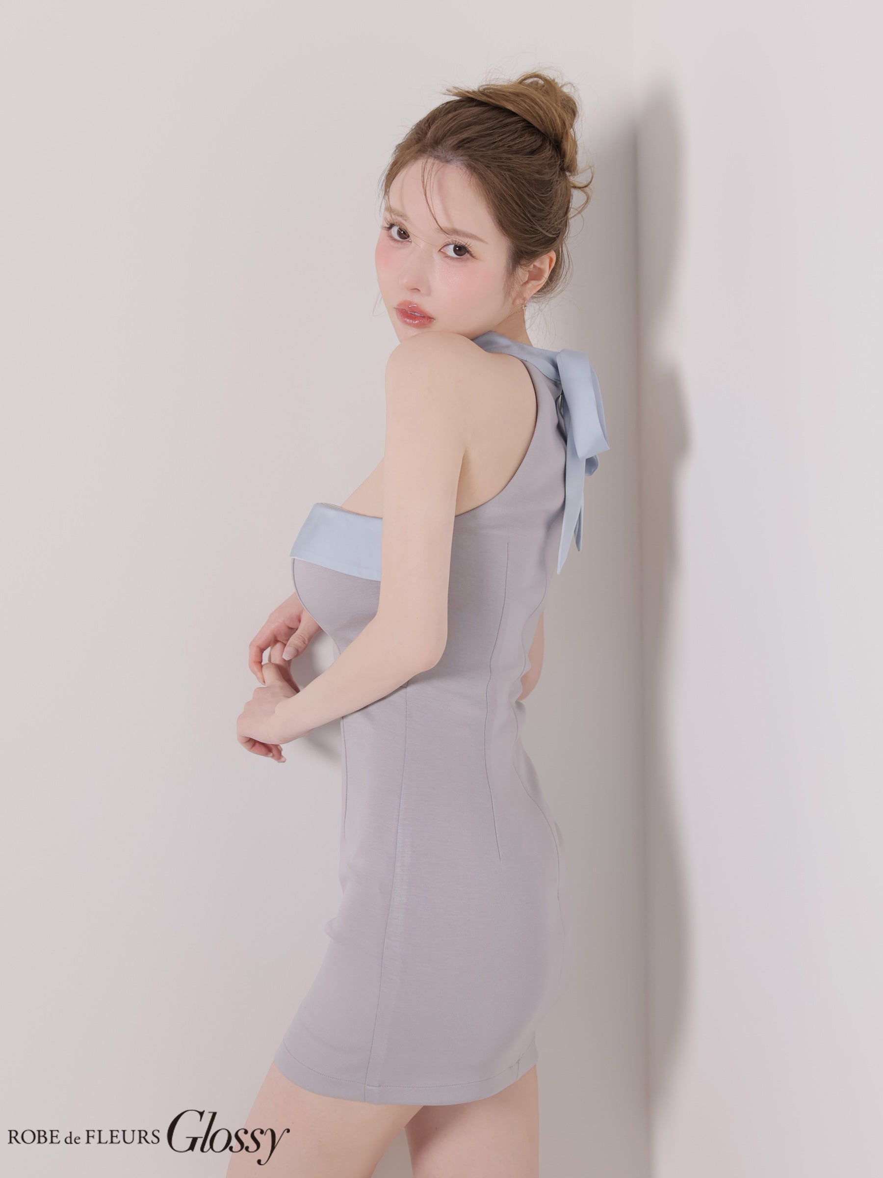Glossy ローブドフルールグロッシー 2way チョーカー風バストジップ