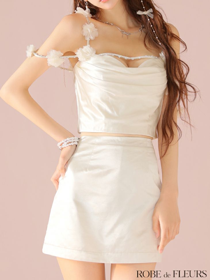ROBE de FLEURS ローブドフルール フラワーストラップサテンセットアップミニキャバドレス【フラワーパーツ取り外し可能】 fm3461-c