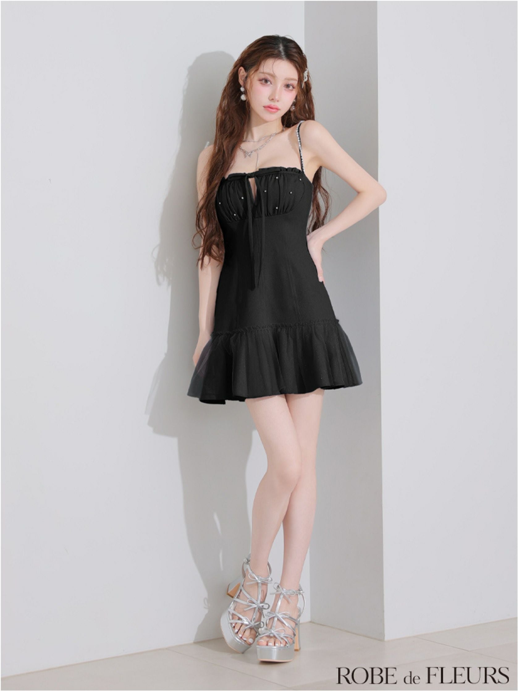 ROBE de FLEURS ローブドフルール バストカットリボンビジューミニ