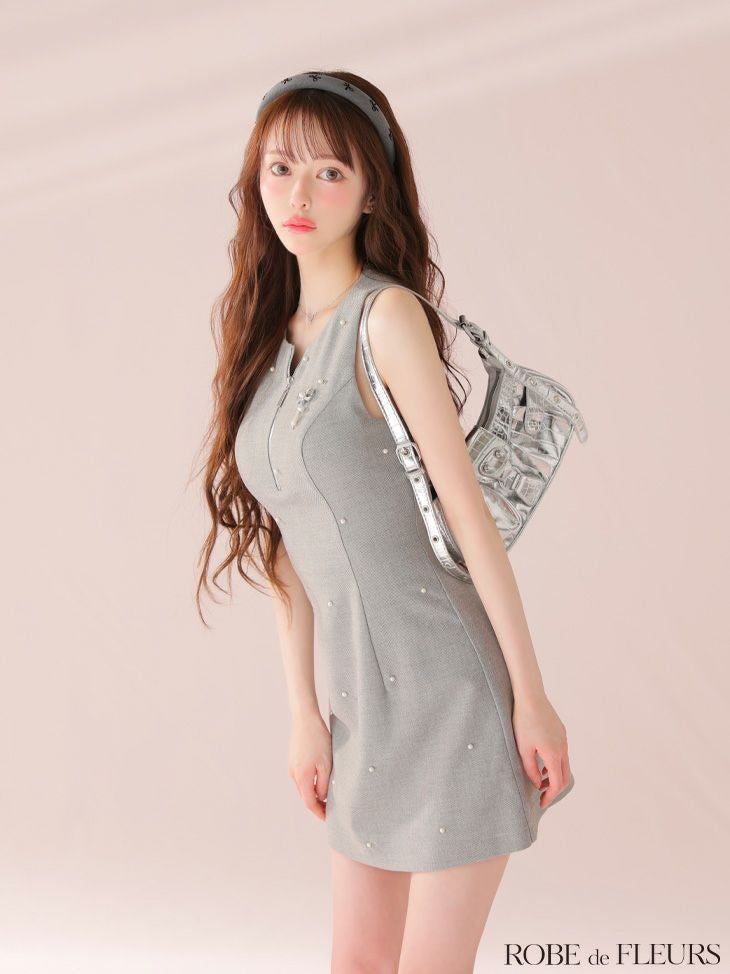 ROBE de FLEURS ローブドフルール リボンビジューノースリーブ