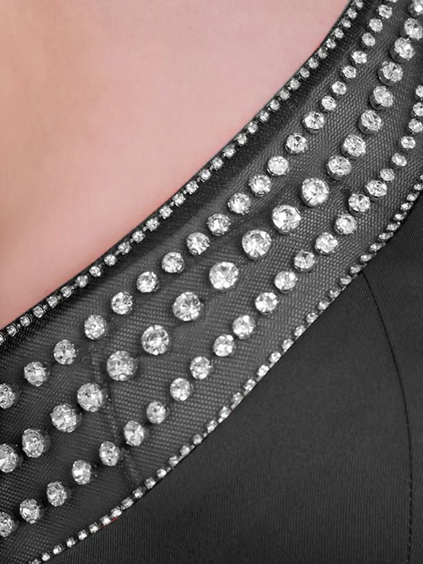 Veautt ヴュート デコルテクロスデザインアシンメトリービジューサイドファスナタイトミディアムドレス vt022514