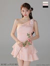 ROBE de FLEURS ローブドフルール サテンワンショルダーリボンティアードフレアミニキャバドレス fm4322-c