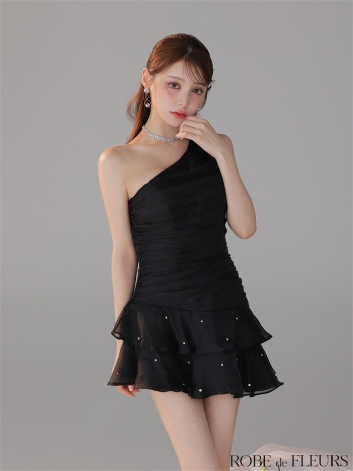 ROBE de FLEURS ローブドフルール 【XSサイズあり】サテンワンショルダーリボンティアードフレアミニキャバドレス fm4322-c