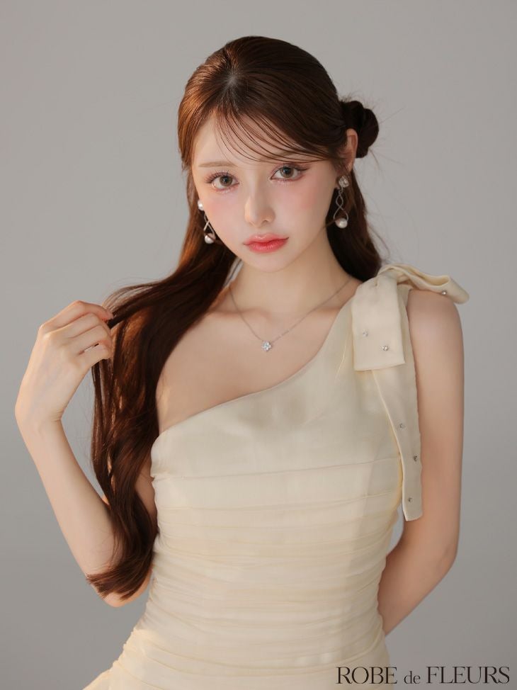 ROBE de FLEURS ローブドフルール サテンワンショルダーリボンティアードフレアミニキャバドレス fm4322