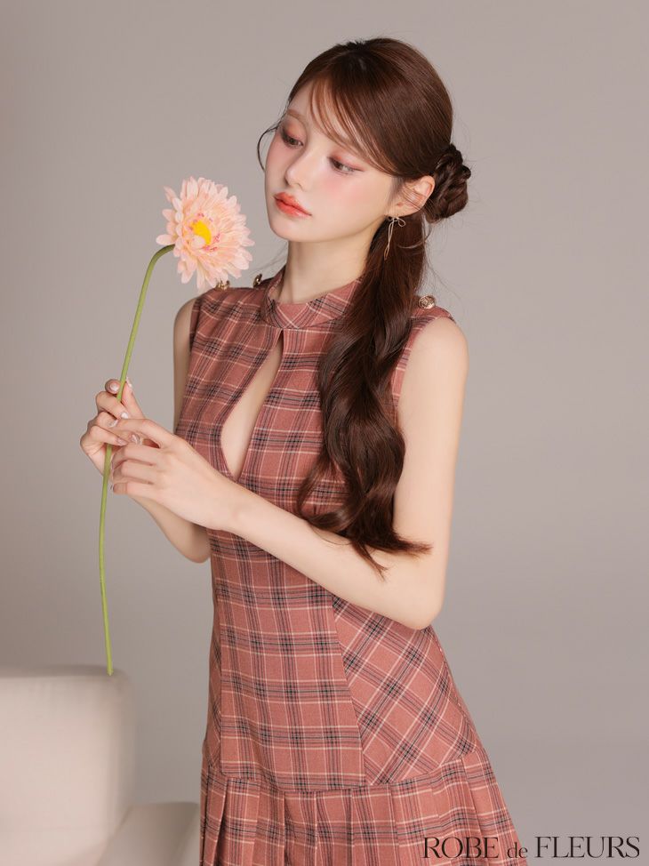 ROBE de FLEURS ローブドフルール 【XSサイズあり】クラシカルチェックツイルプリーツミニキャバドレス fm3389-c