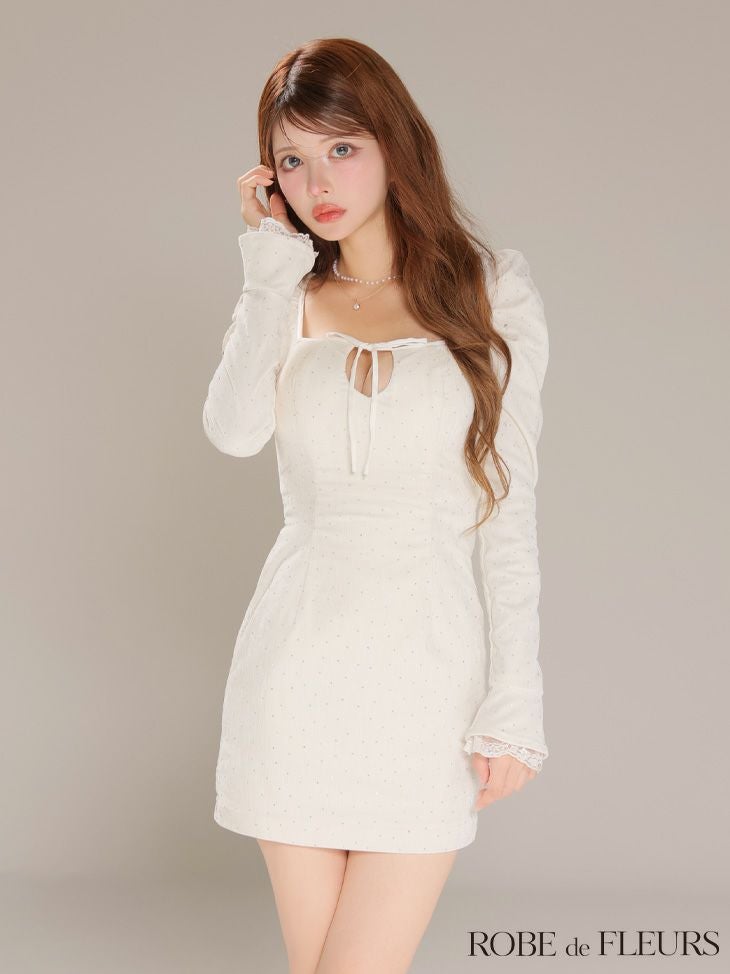 ROBE de FLEURS ローブドフルール 【XSサイズあり】ストーン付きベロアバックオープンタイトミニキャバドレス