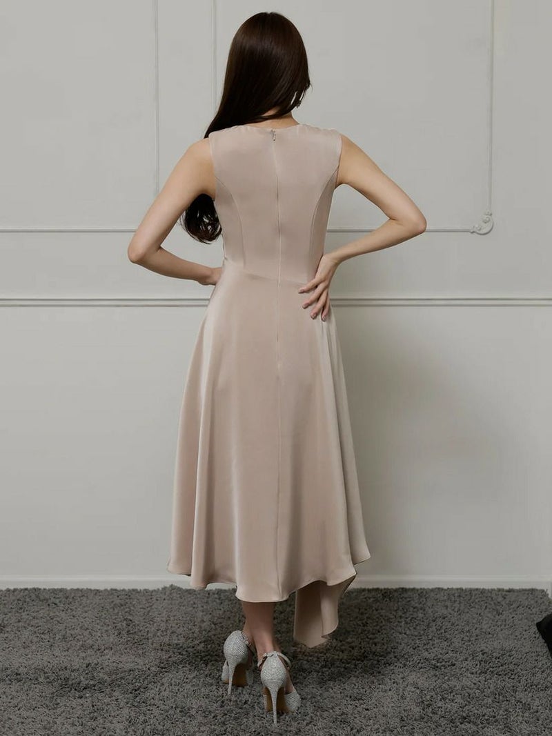 Veautt ヴュート バストドレープアシンメトリーデザインフレアミモレ丈ミディアムドレス vt022526