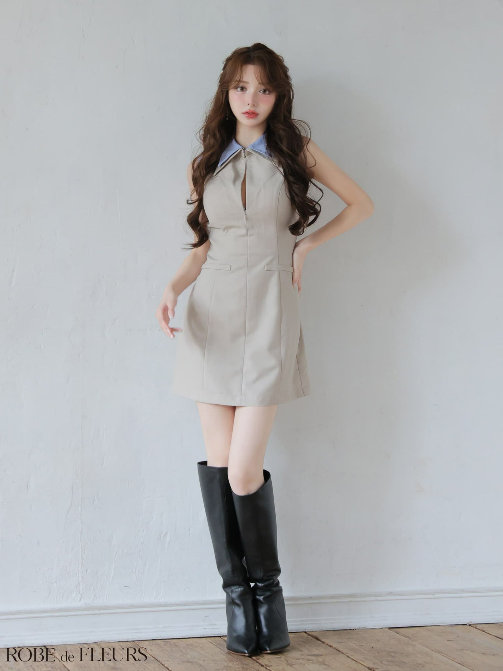 ROBE de FLEURS ローブドフルール 【XS～Lサイズあり】襟付きノースリーブタイトミニキャバドレス fm4228-c