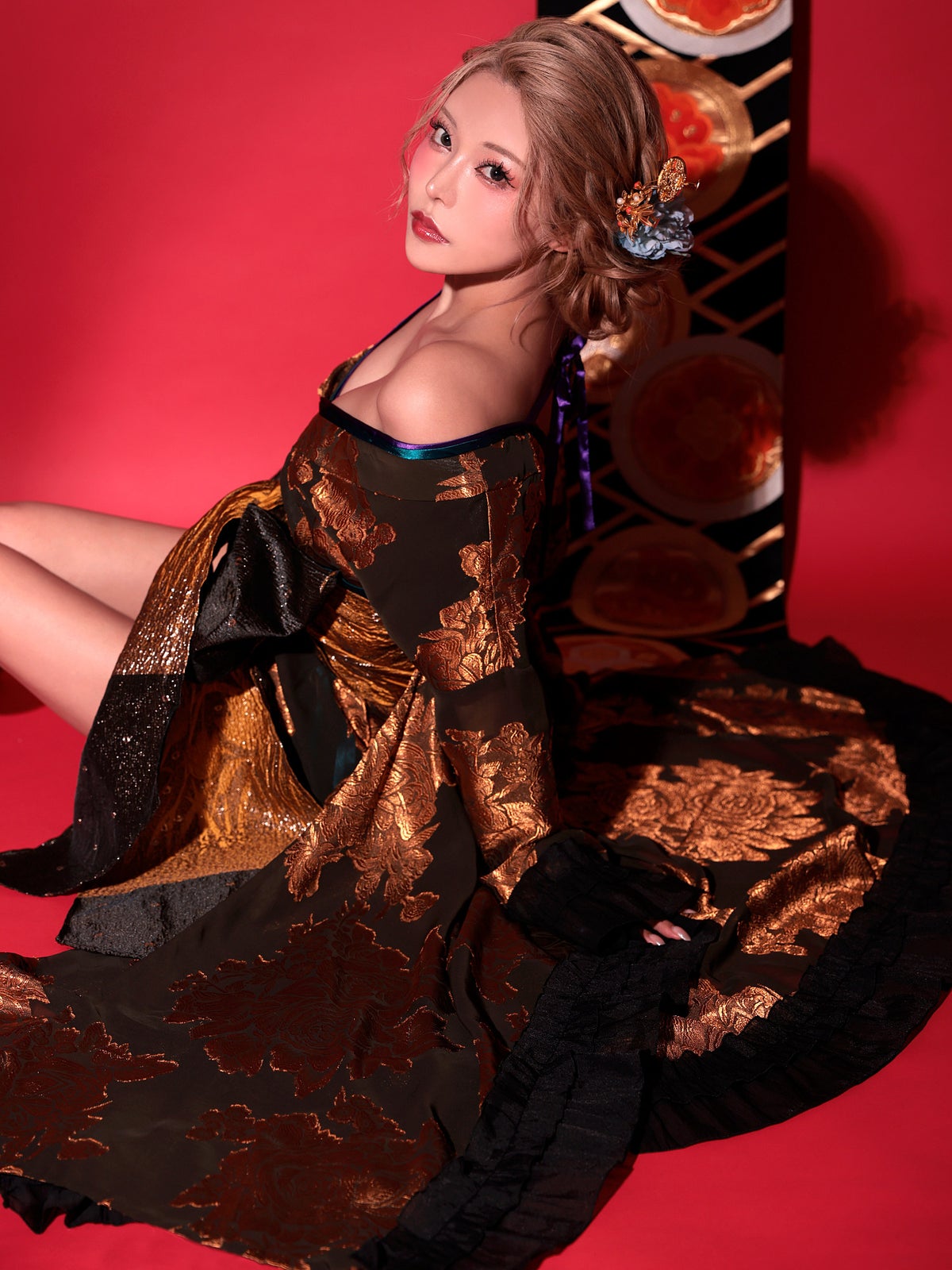 【2点セット】花魁 大奥 コスプレ 金箔牡丹 黒×金 和柄 本格和装 着物 花魁ドレス｜vcsot-250756-1