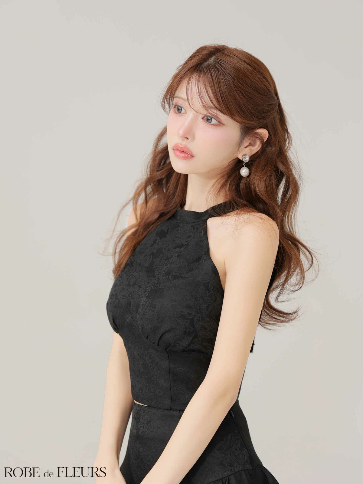 ROBE de FLEURS ローブドフルール 【XSサイズあり】ジャガードホルターネックフレアミニキャバドレス fm4624-c