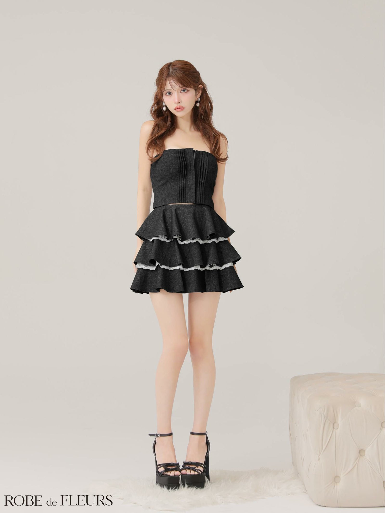  ROBE de FLEURS ローブドフルール 【XSサイズあり】 ラメツイルフリルセットアップフレアミニキャバドレス fm4328-c