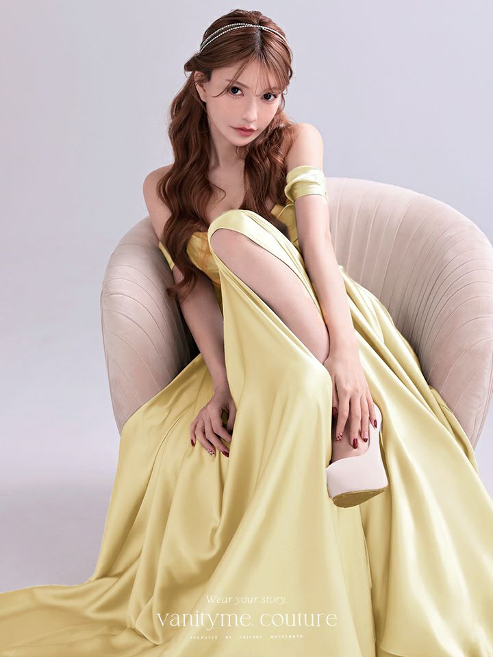 vanityME.couture. バニティーミークチュール Silky Yellow Couture