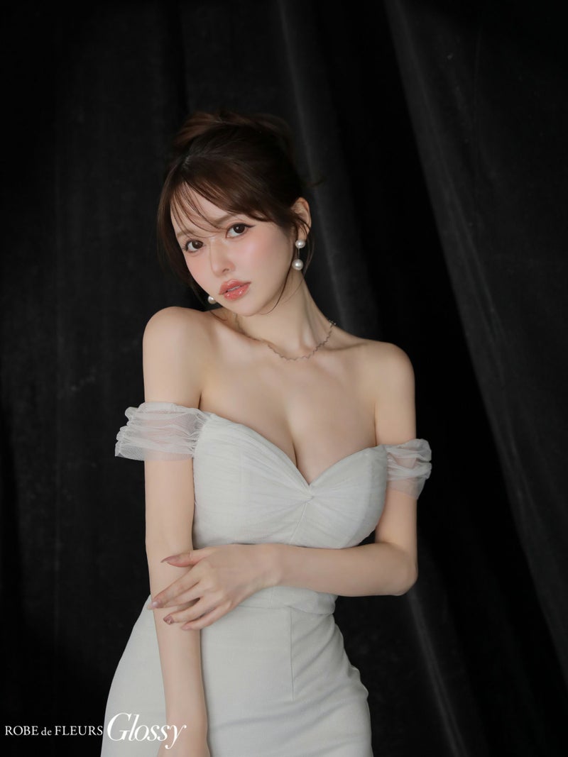 Glossy ローブドフルールグロッシー ラメニットオフショルセットアップロングキャバドレス gl3968