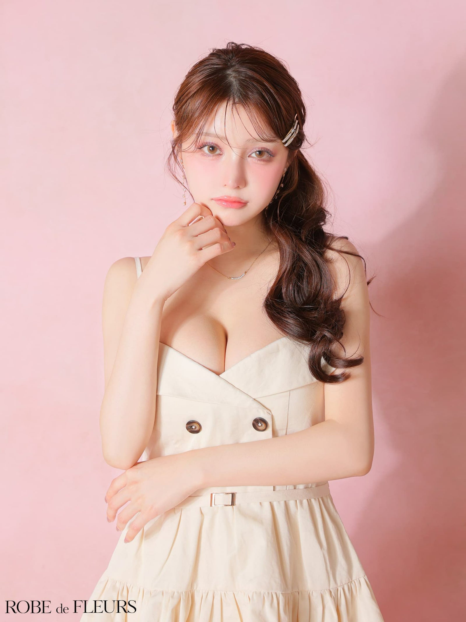 ROBE de FLEURS ローブドフルール 【XSサイズあり】 光沢ツイルダブルボタンティアードミニキャミキャバドレス fm3491-c