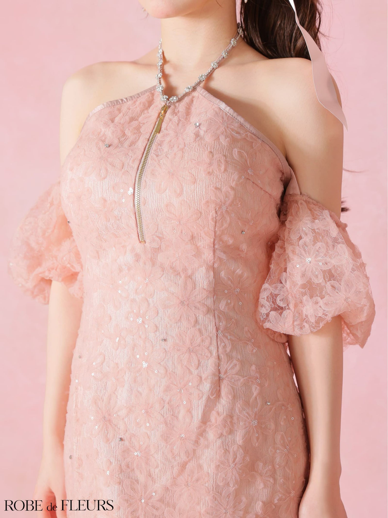 ROBE de FLEURS ローブドフルール 【XSサイズあり】 フラワーレースラメチュールホルタータイトミニキャバドレス fm4404-c