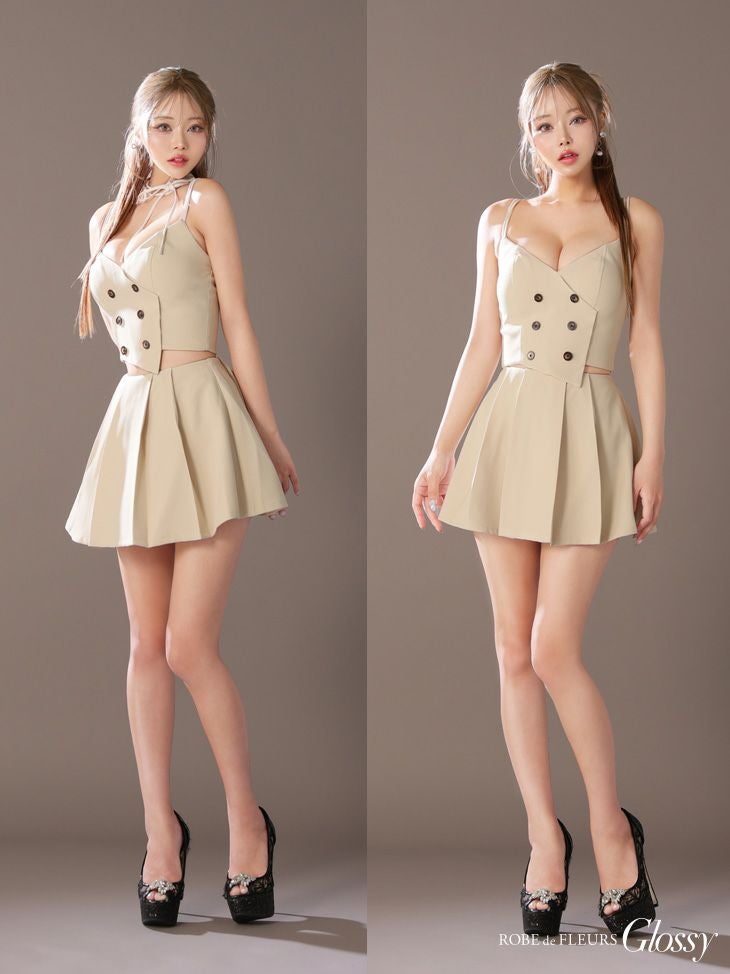 Glossy ローブドフルール グロッシー チョーカー付きダブルボタン