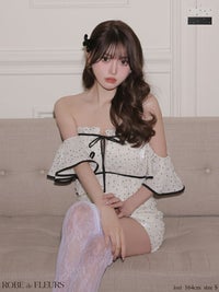 ROBE de FLEURS ローブドフルール 【XSサイズあり】 ドットラメシフォンオフショルセットアップミニキャバドレス fm4347