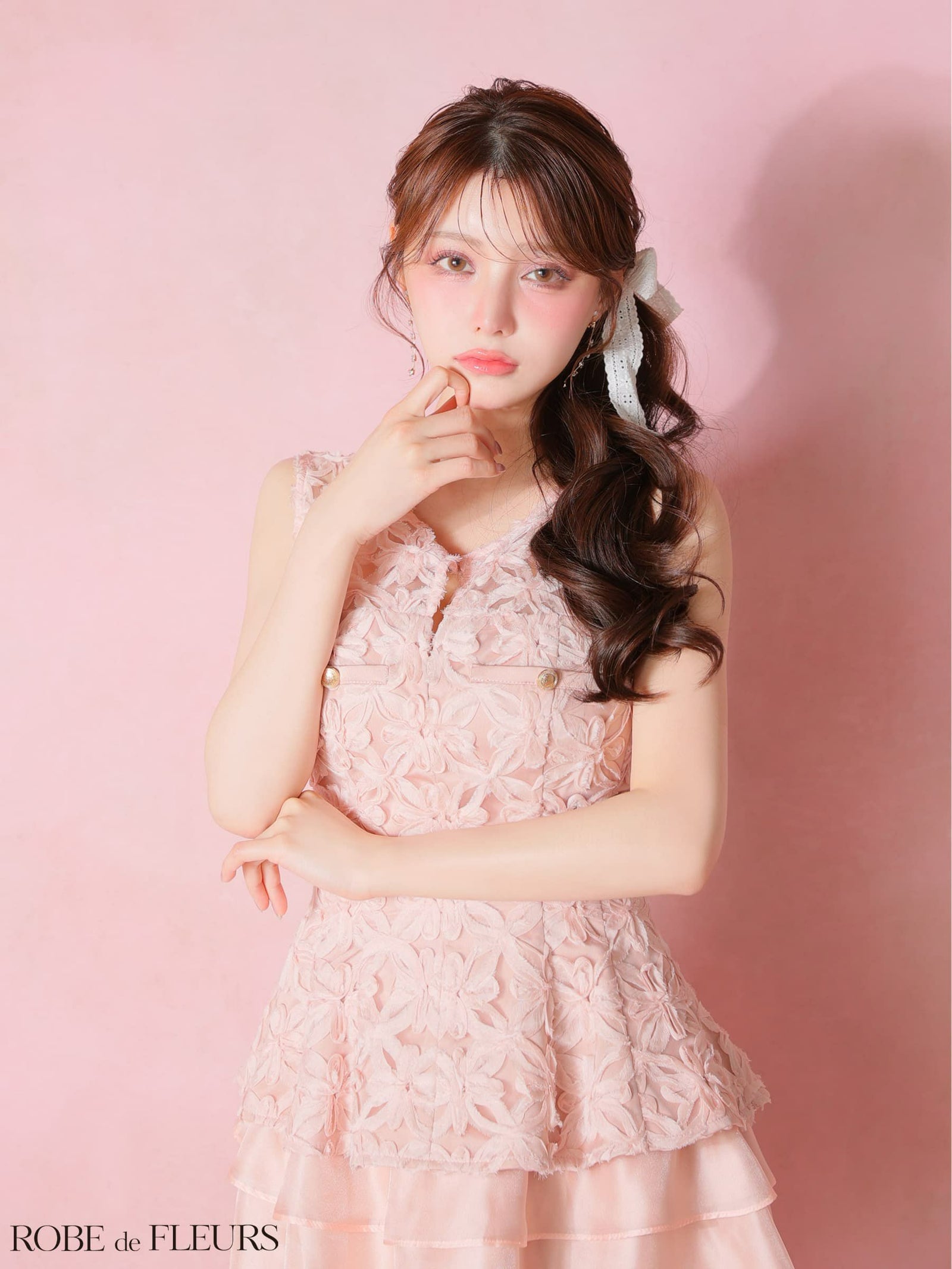 ROBE de FLEURS ローブドフルール 【XSサイズあり】フラワーレースティアードペプラムセットアップミニキャバドレス fm4327-c