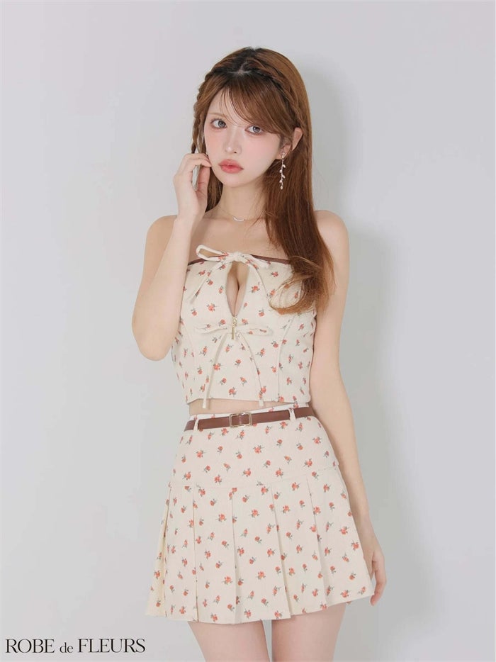ROBE de FLEURS ローブドフルール 【XSサイズあり】小花柄レザーパイピングプリーツセットアップミニキャバドレス fm4355-c
