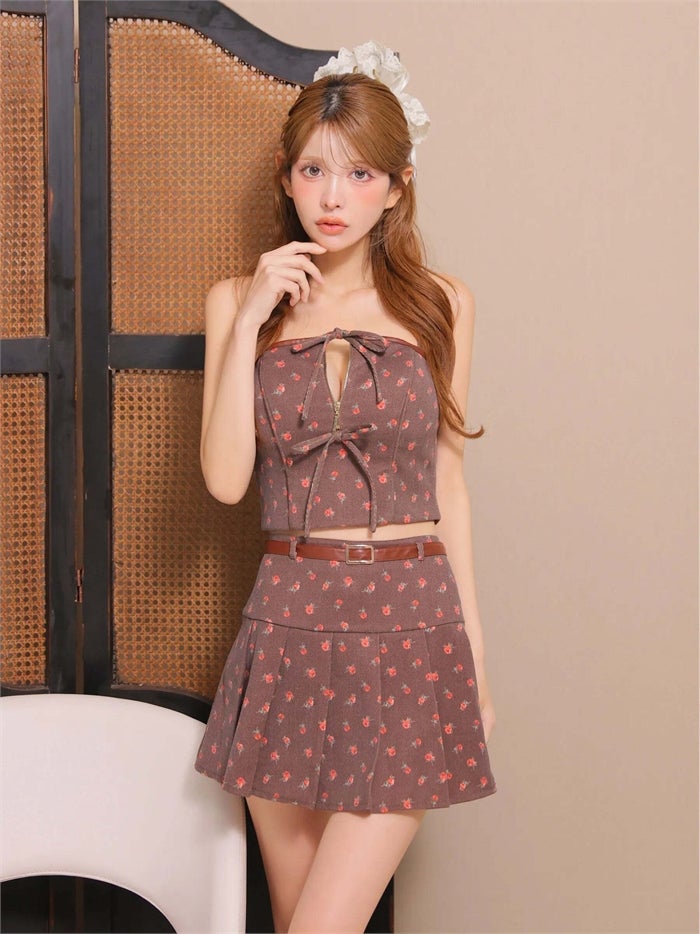 ROBE de FLEURS ローブドフルール 【XSサイズあり】小花柄レザーパイピングプリーツセットアップミニキャバドレス fm4355-c